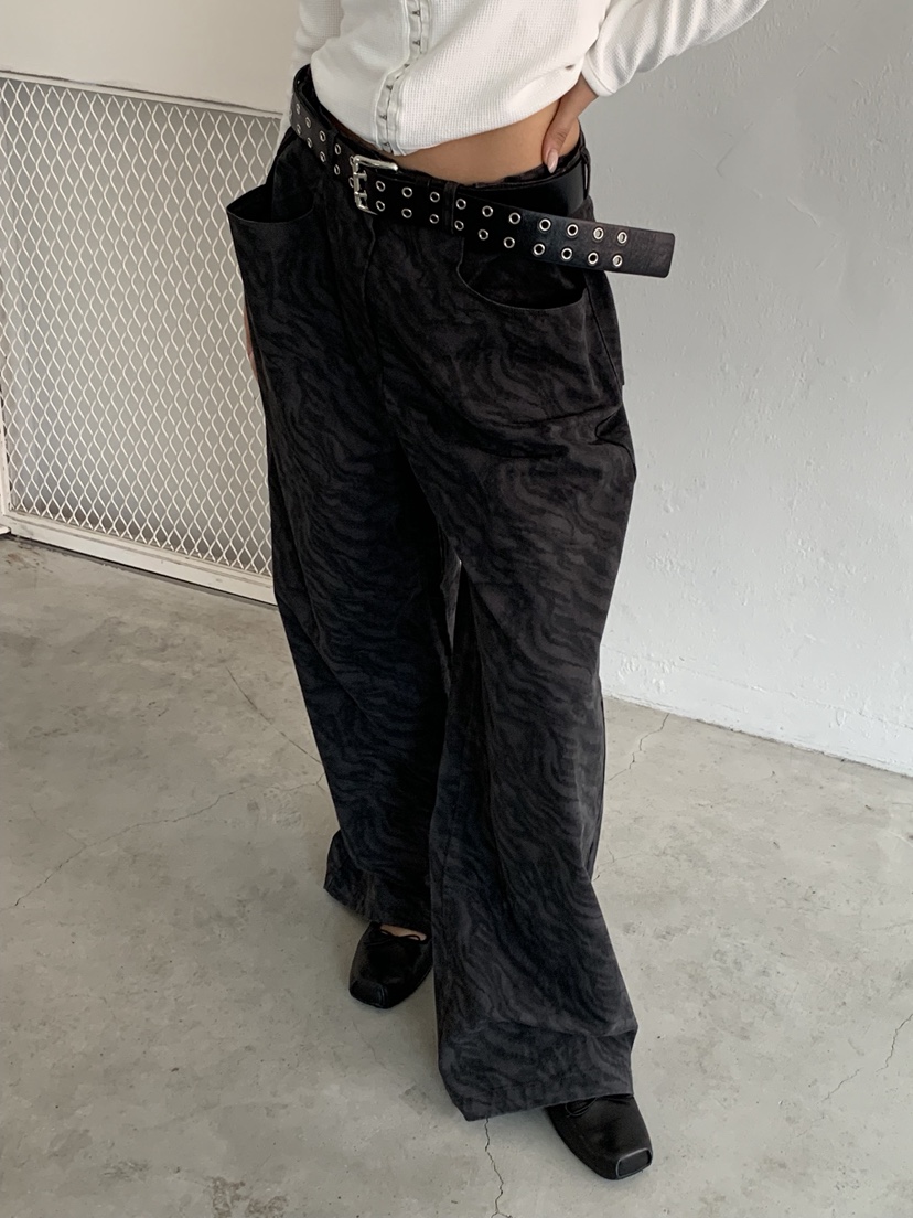 SUNDER MARKET東大門㊣直郵女士新品時尚25秋冬牛仔褲不含腰帶SUNDER MARKET牛仔褲圖色2