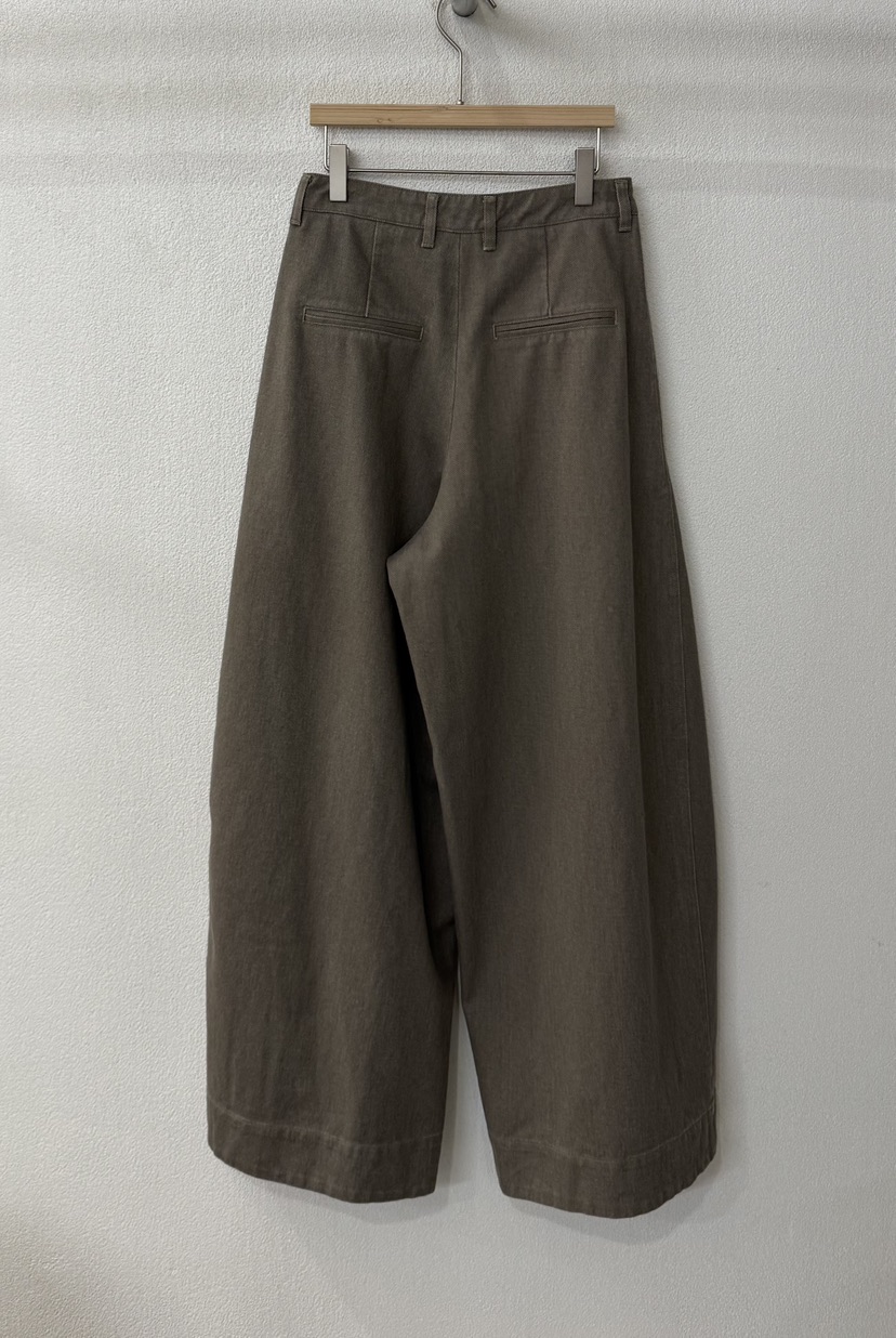 TWENTY FOUR SEVEN24-7東大門㊣實拍女裝新品人氣休閑褲TEWNTY FOUR SEVEN24-7休閑褲