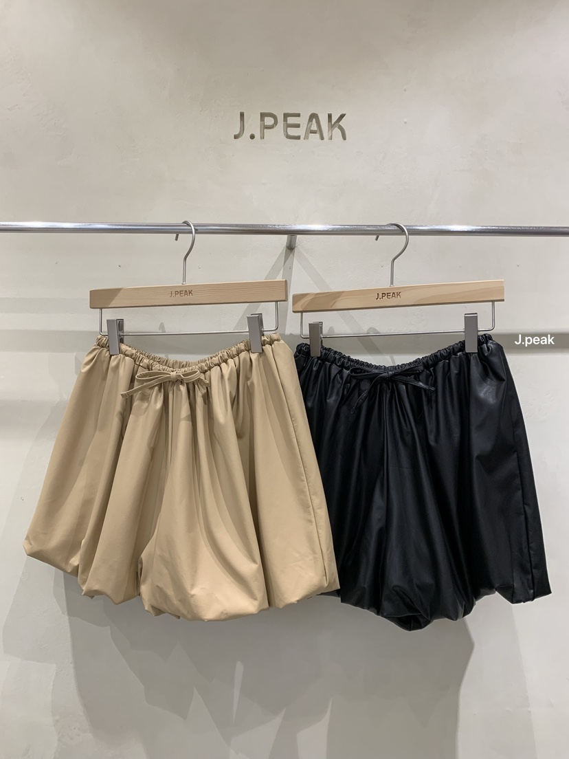 J PEAK/BY FLOW東大門㊣直郵女士新款時尚人氣推薦短褲皮革J PEAK短褲