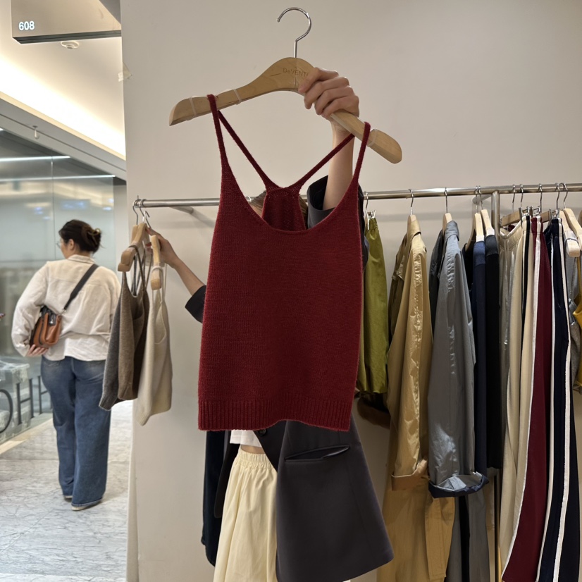 DE VENTI東大門㊣實拍女士新品人氣時尚真品職業推薦吊帶背心DE VENTI吊帶/背心圖色2