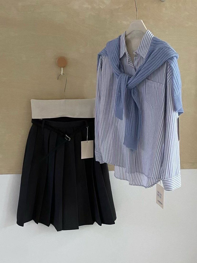 DOUZEMOIS韓國代購㊣女士新品熱賣真品職業推薦襯衫蕾絲衫條紋DOUZEMOIS襯衫/蕾絲衫