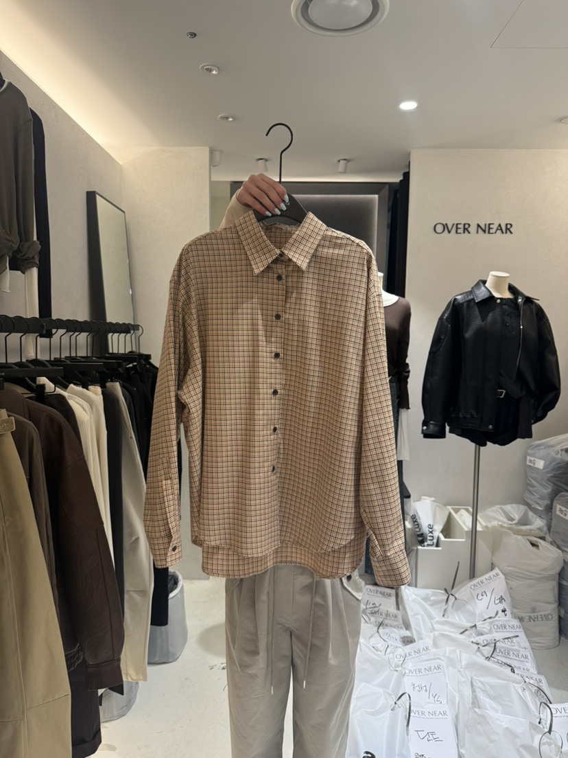 OVER NEAR東大門㊣代購女士新品25秋冬時尚真品襯衫蕾絲衫OVER NEAR襯衫/蕾絲衫圖色2
