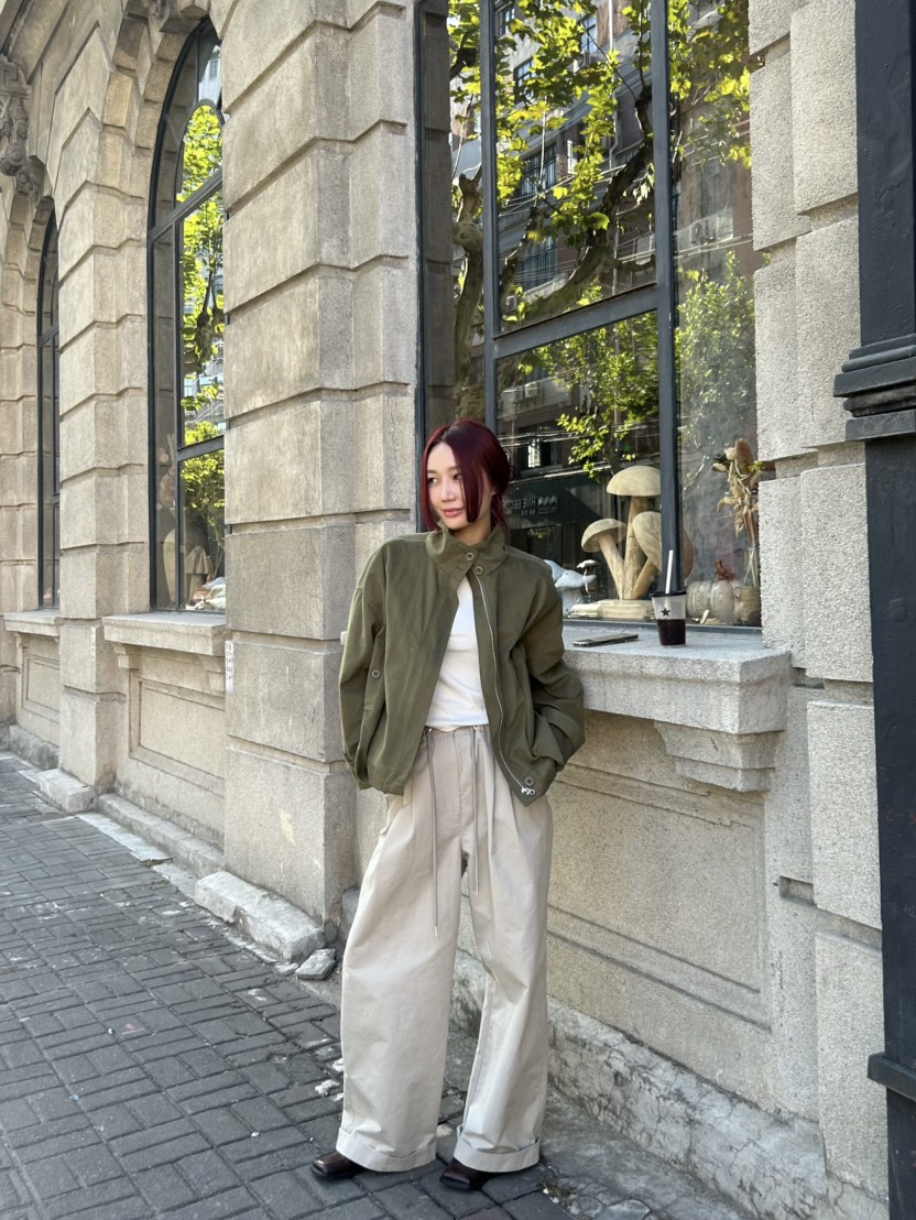 OVER NEAR東大門㊣直郵女士新品時尚25秋冬熱賣人氣推薦夾克OVER NEAR夾克