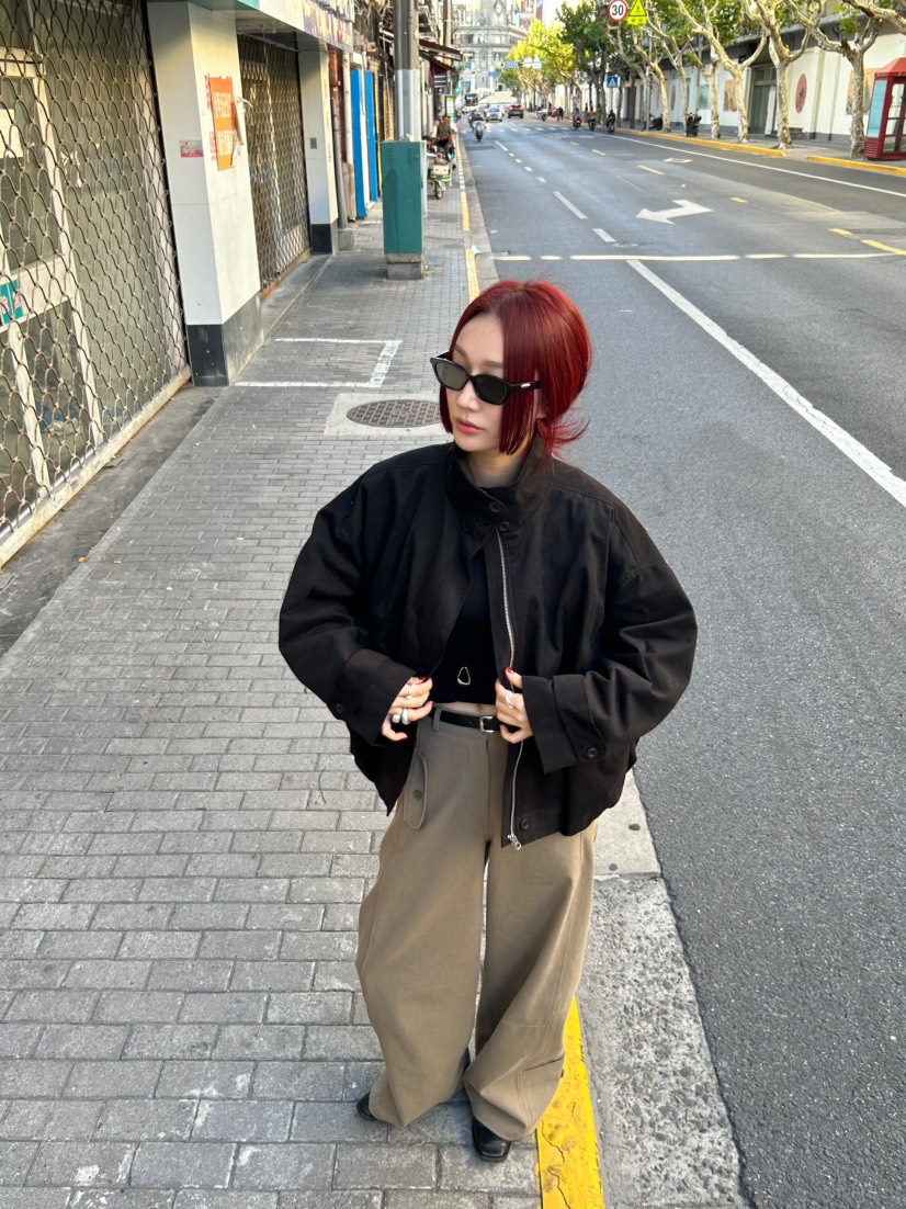 OVER NEAR東大門㊣直郵女士新品時尚25秋冬熱賣人氣推薦夾克OVER NEAR夾克