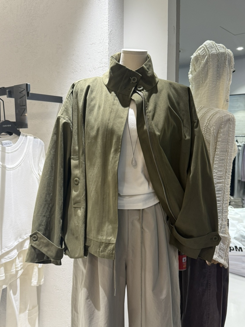OVER NEAR東大門㊣直郵女士新品時尚25秋冬熱賣人氣推薦夾克OVER NEAR夾克