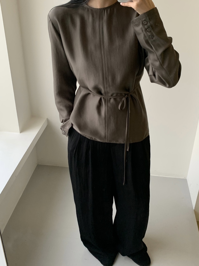 ADELINE東大門㊣實拍女士新款25秋冬休閑時尚襯衫蕾絲衫含腰繩ADELINE襯衫/蕾絲衫
