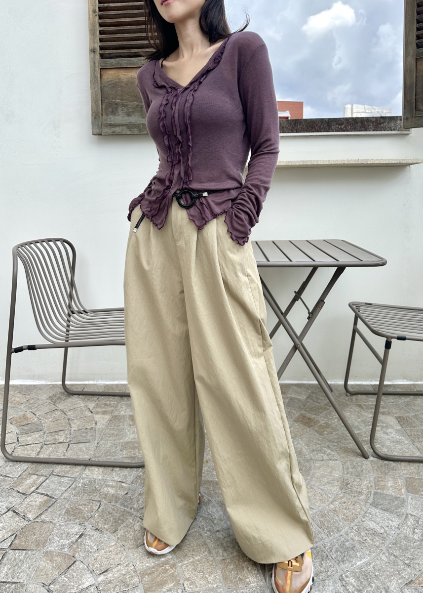 CLASSY-O韓國代購㊣女士新品25秋冬襯衫蕾絲衫不含腰帶天絲CLASSY-O襯衫/蕾絲衫