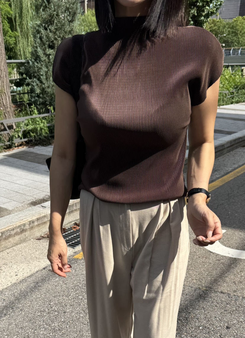 RIAH東大門㊣實拍女裝新款推薦真品休閑時尚職業25秋冬人氣T恤RIAHT恤