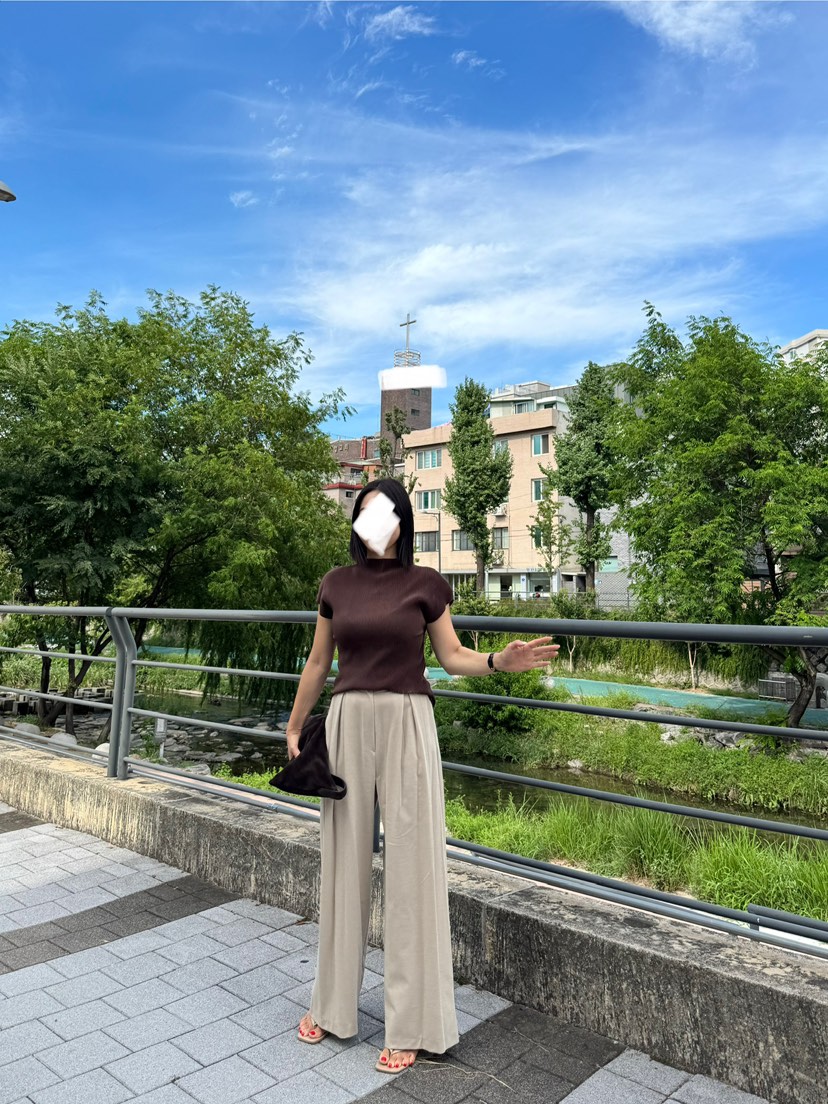 RIAH東大門㊣實拍女裝新款推薦真品休閑時尚職業25秋冬人氣T恤RIAHT恤