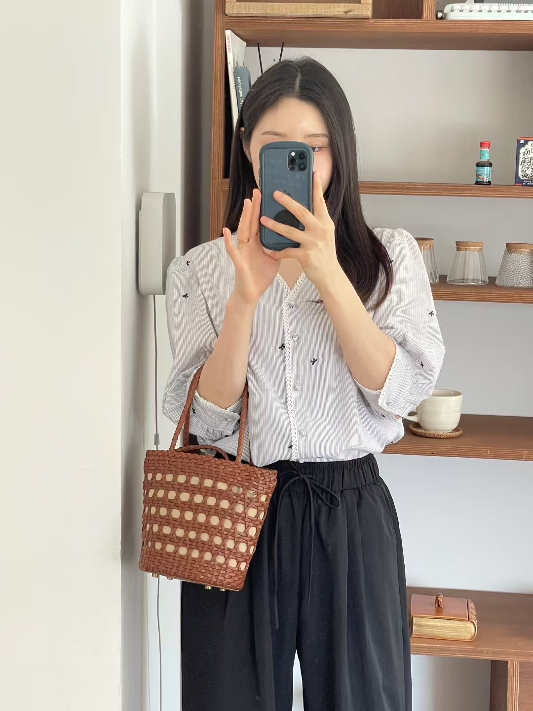JNE韓國直郵㊣女士新品推薦時尚人氣熱賣真品25秋冬襯衫蕾絲衫JNE襯衫/蕾絲衫