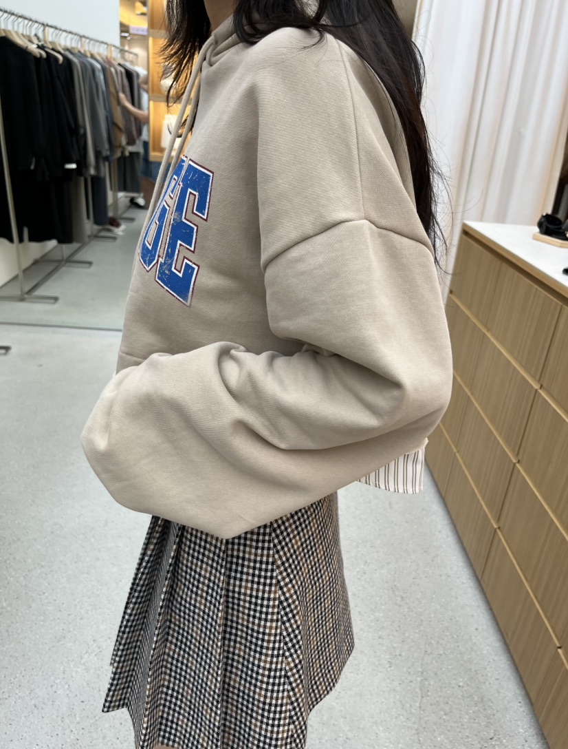JUJU韓國直郵㊣女裝新款推薦25秋冬人氣衛衣連帽衫復古短款JUJU衛衣