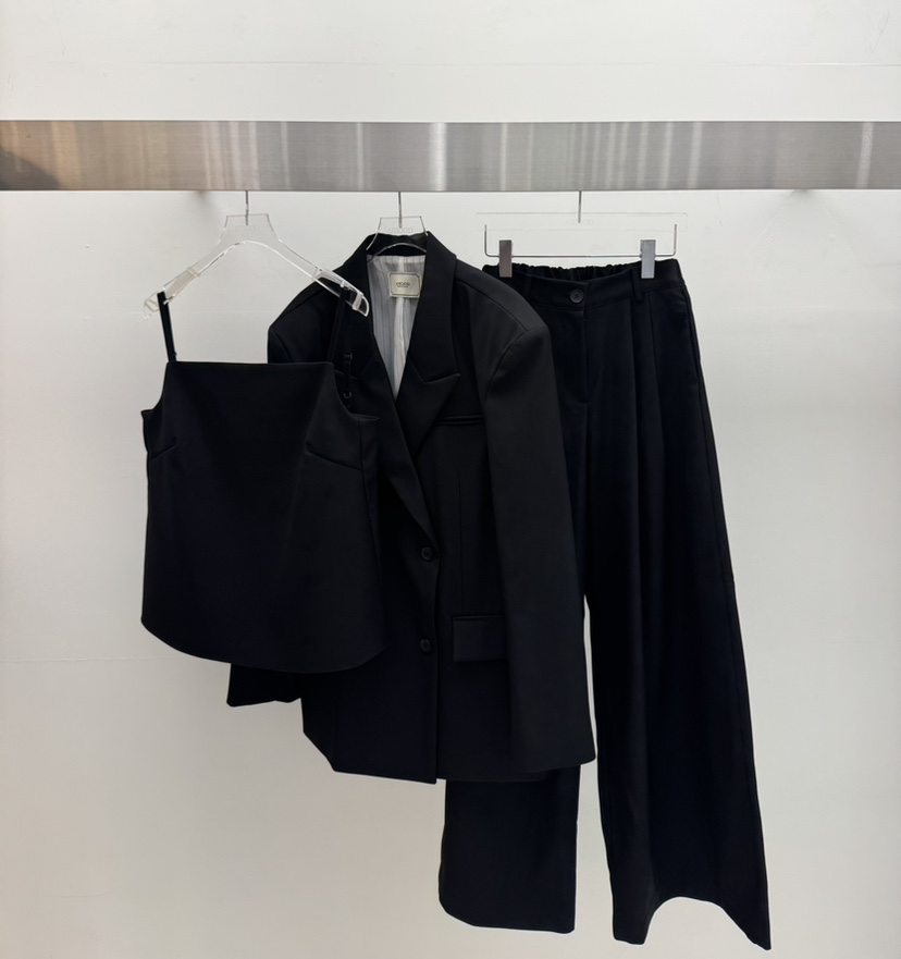 AMOOD東大門㊣代購女士新品休閑25秋冬職業人氣熱賣吊帶背心AMOOD吊帶/背心