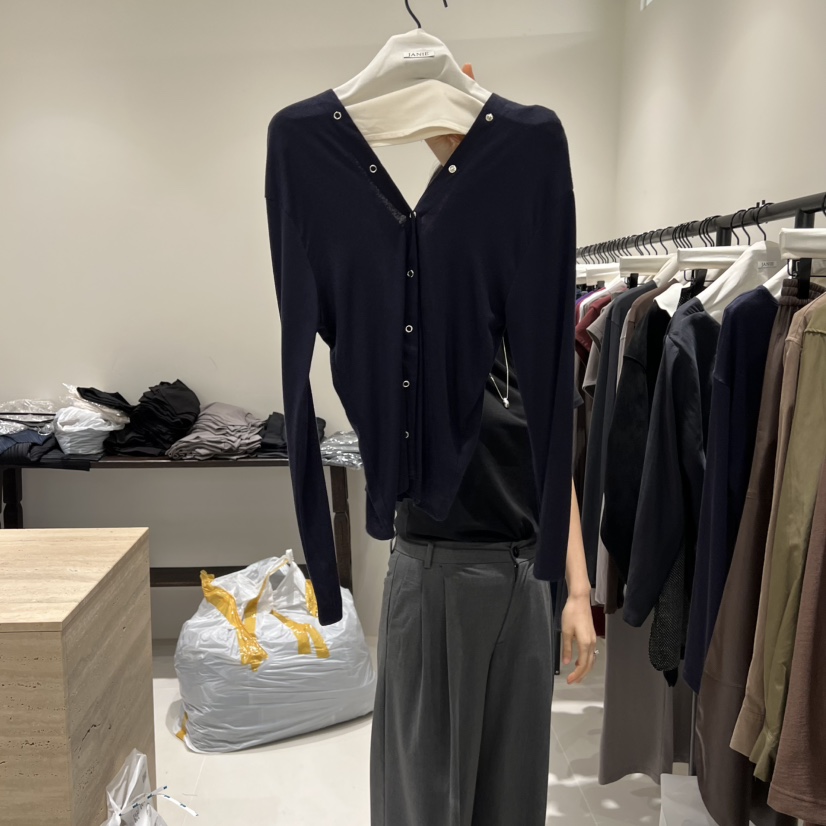 JANIE/NIA東大門㊣直郵女士新品真品休閑25秋冬長袖T恤開衫JANIE/NIA長袖T恤圖色4