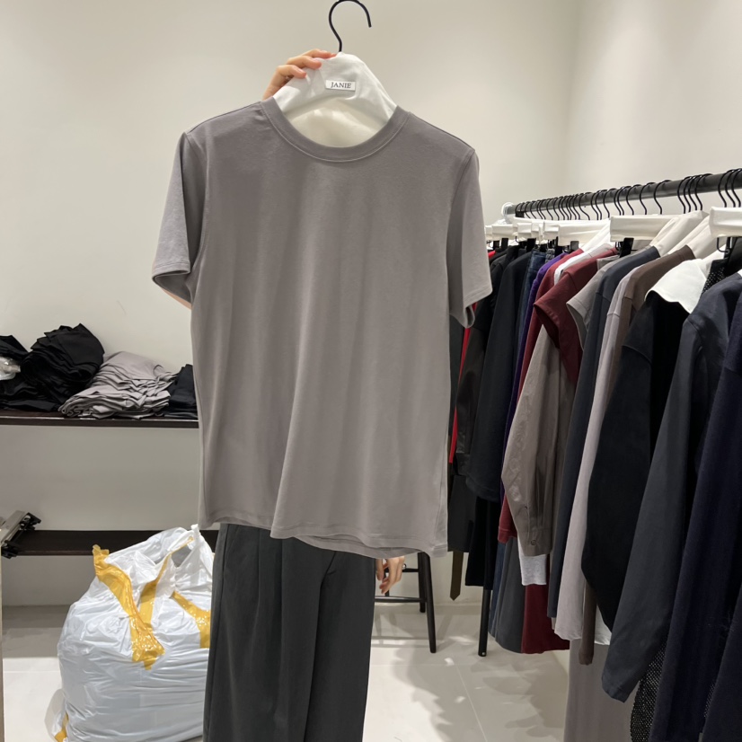 JANIE/NIA韓國直郵㊣女裝新品休閑真品推薦職業25秋冬人氣T恤JANIE/NIAT恤圖色2