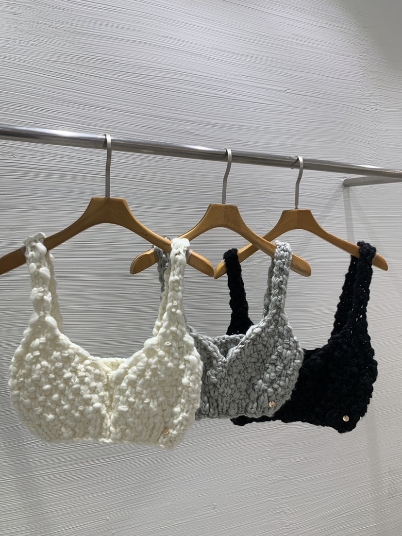 LUCY SALON東大門㊣直郵女裝新品真品職業時尚吊帶背心緊身LUCY SALON吊帶/背心