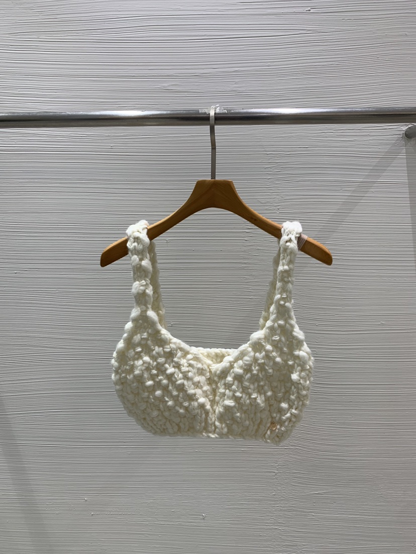 LUCY SALON東大門㊣直郵女裝新品真品職業時尚吊帶背心緊身LUCY SALON吊帶/背心