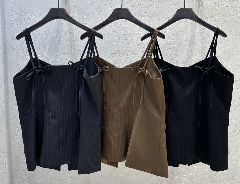 TRIPLE SEVEN東大門㊣直郵女士新品熱賣職業真品時尚休閑馬甲TRIPLE SEVEN馬甲