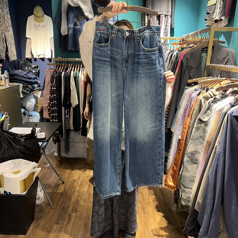 MERCI LINDA東大門㊣實拍女裝新品時尚真品推薦人氣牛仔褲MERCI LINDA牛仔褲