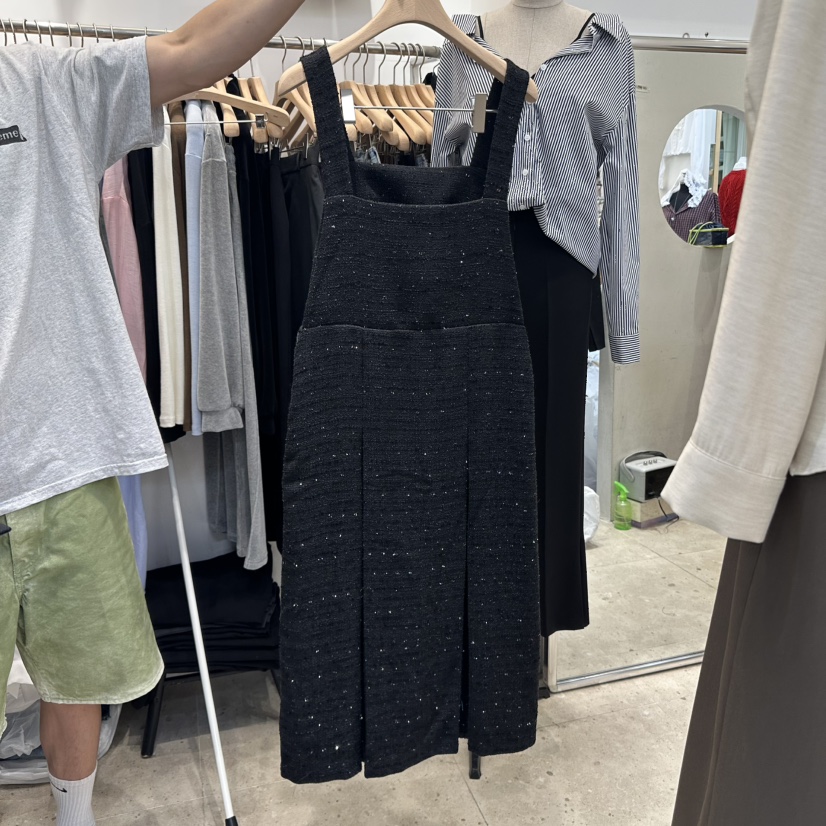 ORRD東大門㊣實拍女裝新款25秋冬職業時尚人氣連衣裙粗花呢ORRD連衣裙