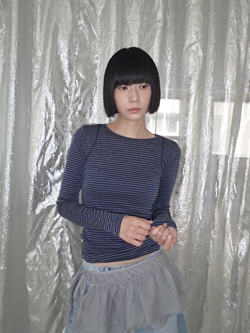 CCW韓國代購㊣女士新款推薦職業25秋冬人氣休閑熱賣長袖T恤CCW--NYUNYU長袖T恤