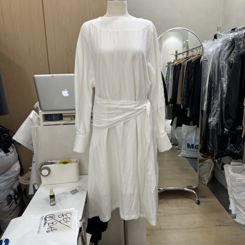 VILLABUTTON東大門㊣實拍女裝新品休閑真品25秋冬人氣連衣裙VILLABUTTON連衣裙