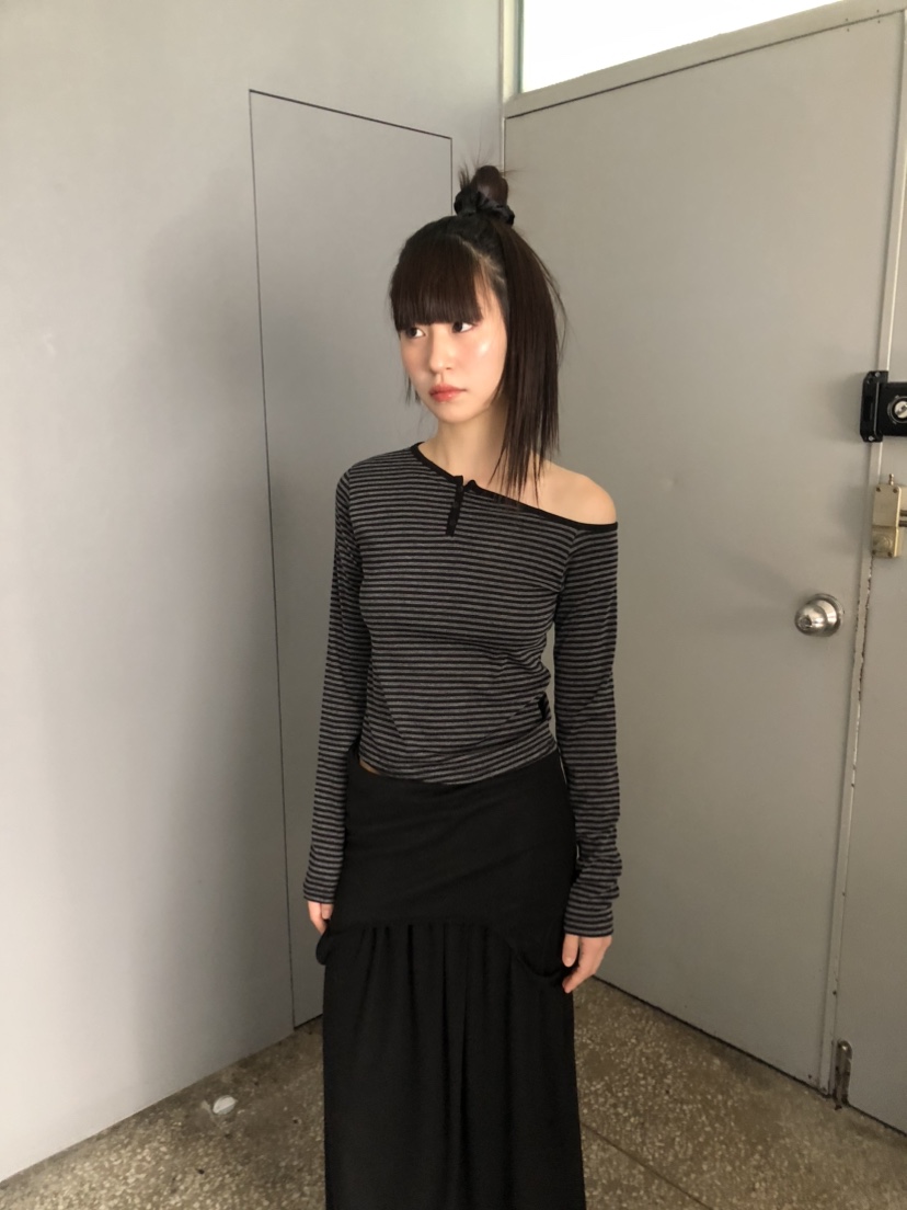 FLASH東大門㊣直郵女士新款熱賣休閑25秋冬推薦真品長袖T恤FLASH長袖T恤