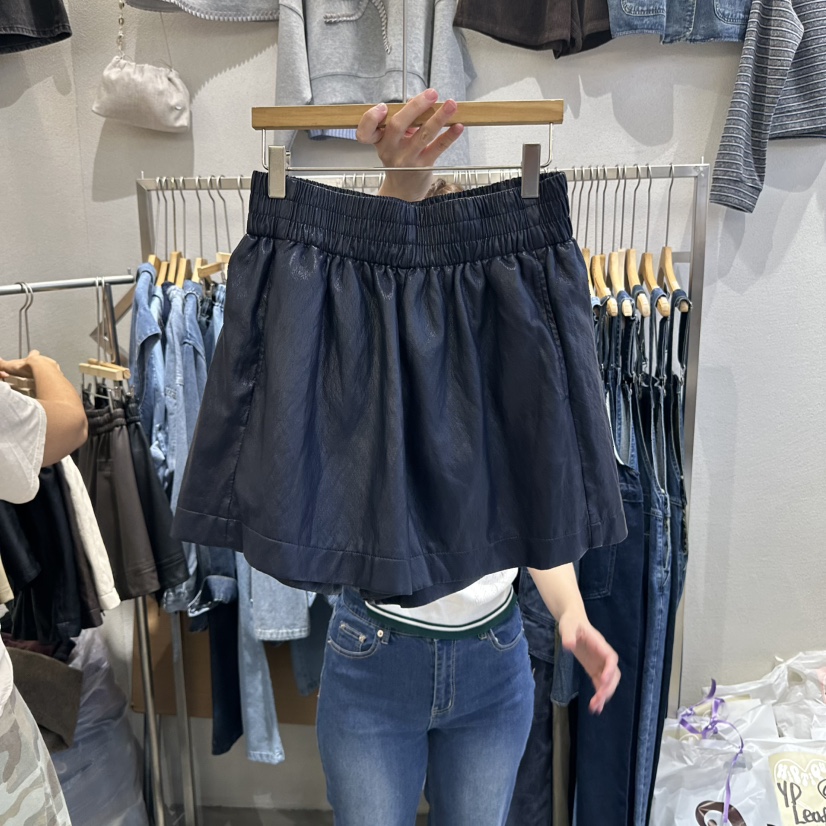 HIPTIQUE東大門㊣實拍女裝新品推薦熱賣職業真品時尚短褲皮革HIPTIQUE短褲圖色2