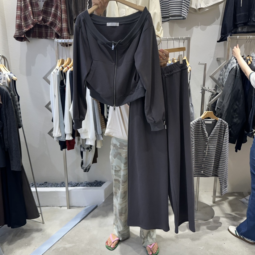 HIPTIQUE韓國直郵㊣女裝新品熱賣休閑25秋冬套裝兩件套套裝HIPTIQUE套裝圖色2