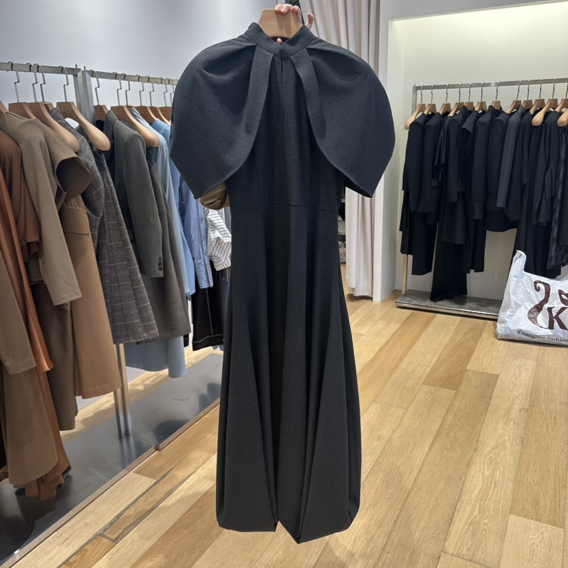 VAN NZILL東大門㊣代購女裝新品人氣熱賣真品推薦職業連衣裙VAN NZILL連衣裙圖色2