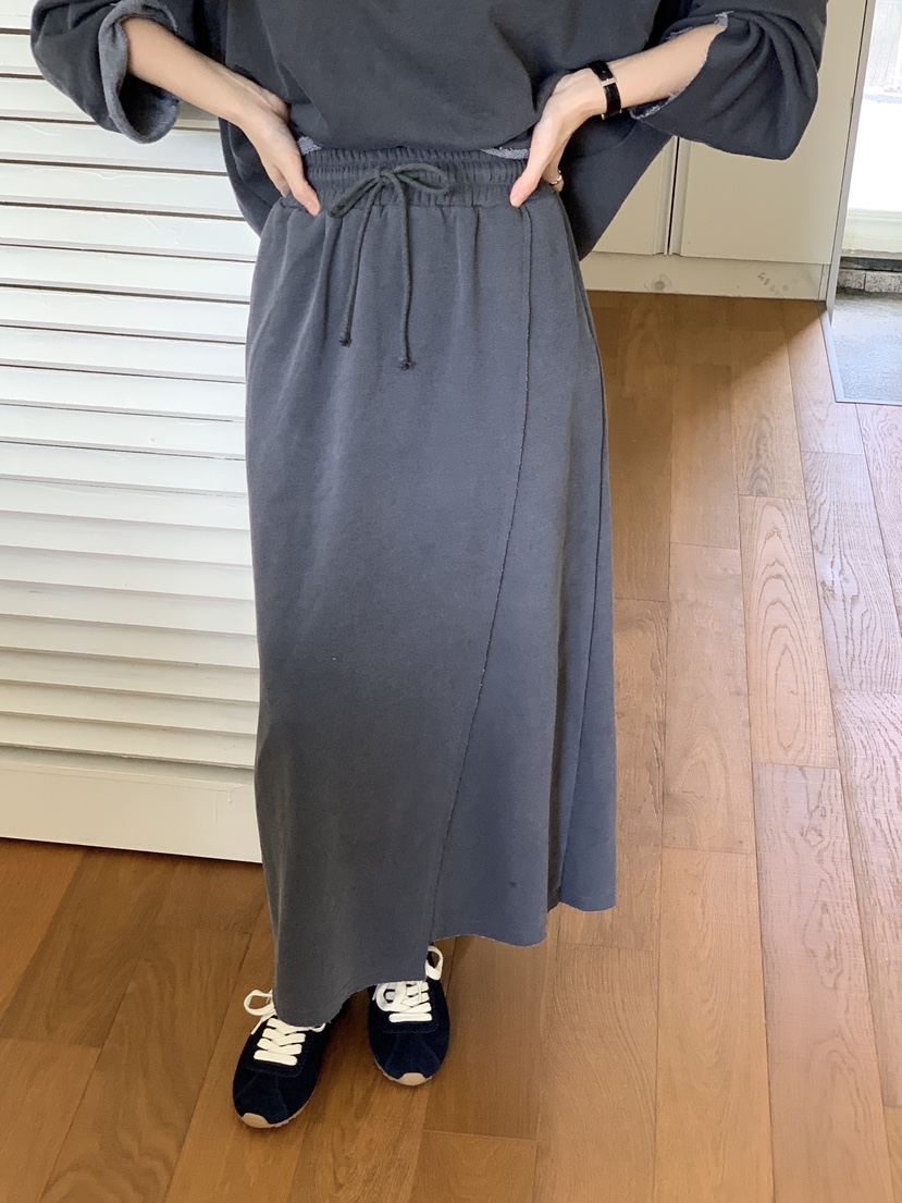 PLANTS ON GRAY韓國直郵㊣女裝新品職業熱賣25秋冬長裙緊身PLANTS ON GRAY長裙圖色2