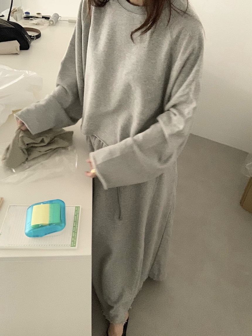 PLANTS ON GRAY東大門㊣代購女裝新款熱賣推薦時尚休閑衛衣PLANTS ON GRAY衛衣