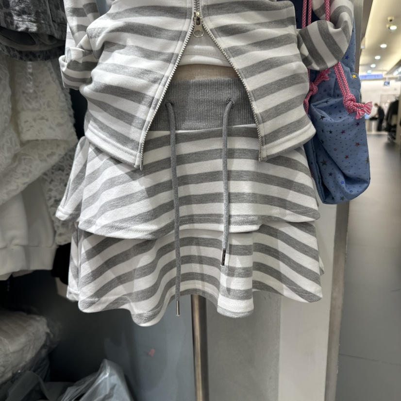 RIBBON東大門㊣代購女士新品推薦真品熱賣休閑職業25秋冬短裙RIBBON短裙圖色1