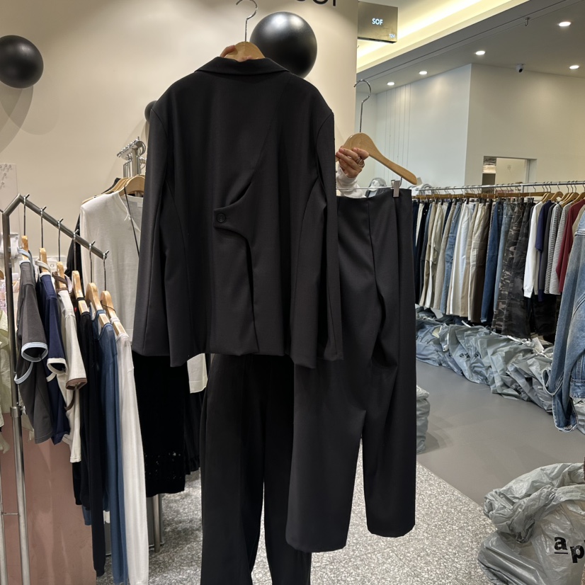SOF韓國代購㊣女士新品熱賣25秋冬職業人氣推薦真品套裝兩件套SOF套裝