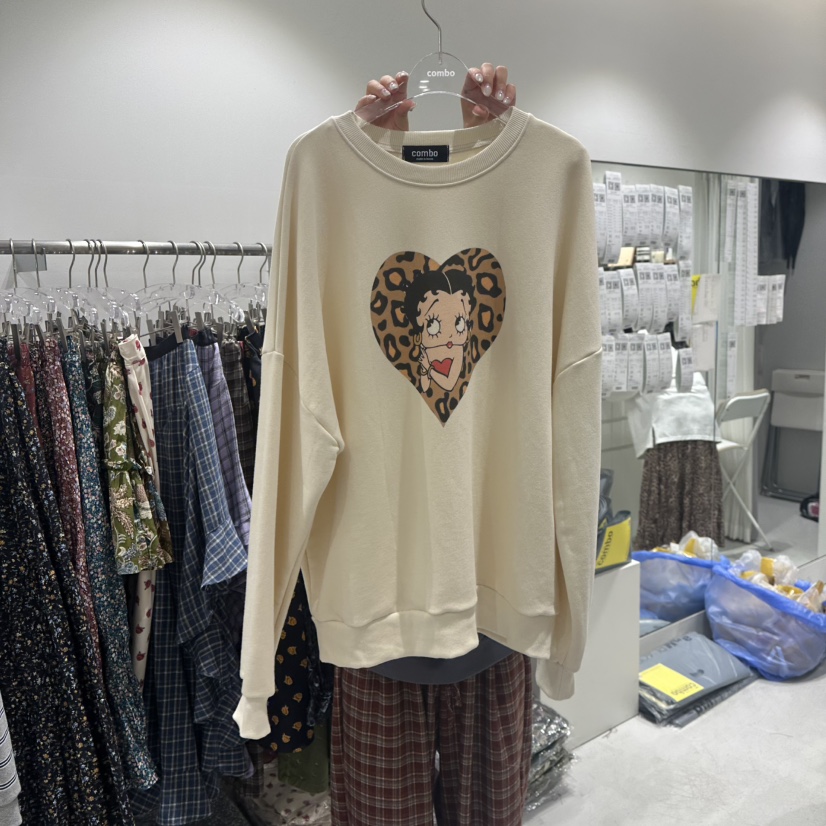 COMBO韓國代購㊣女裝新品人氣休閑時尚推薦職業熱賣真品衛衣COM_BO衛衣圖色1