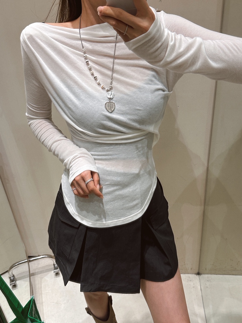 81 MARKET-L東大門㊣實拍女士新品推薦時尚真品25秋冬長袖T恤81 MARKET-L長袖T恤