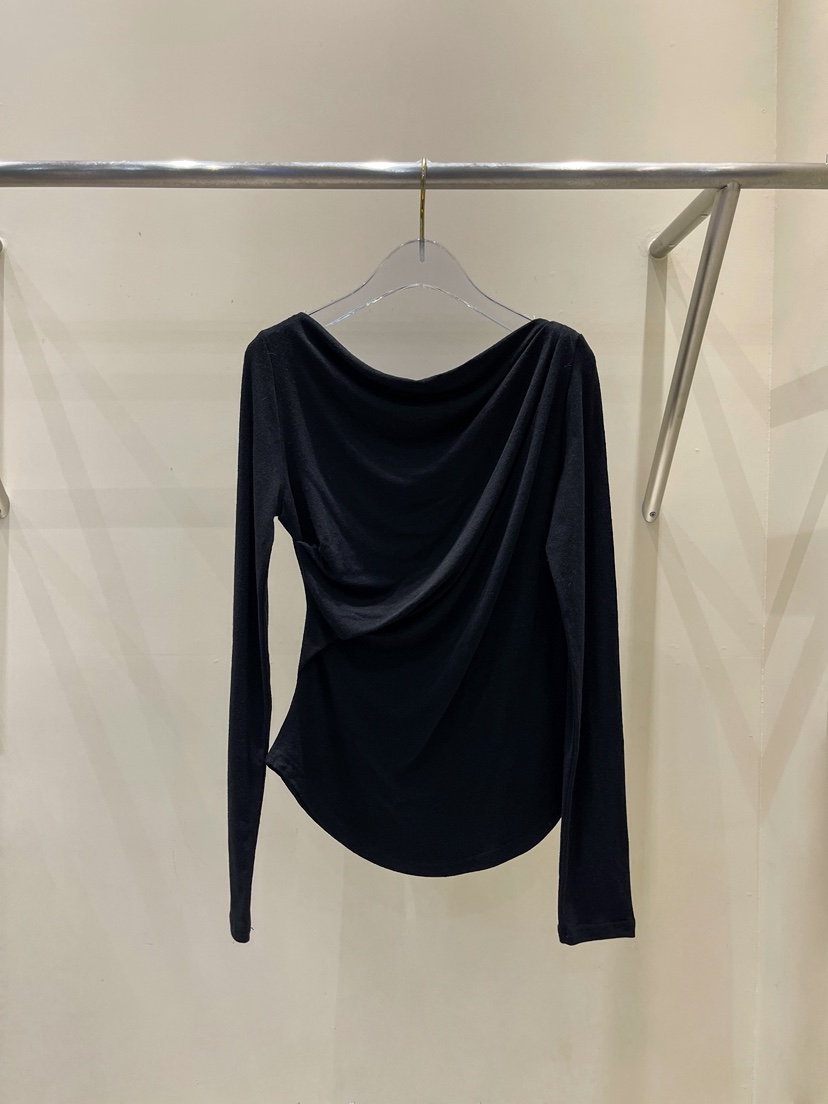 81 MARKET-L東大門㊣實拍女士新品推薦時尚真品25秋冬長袖T恤81 MARKET-L長袖T恤圖色3