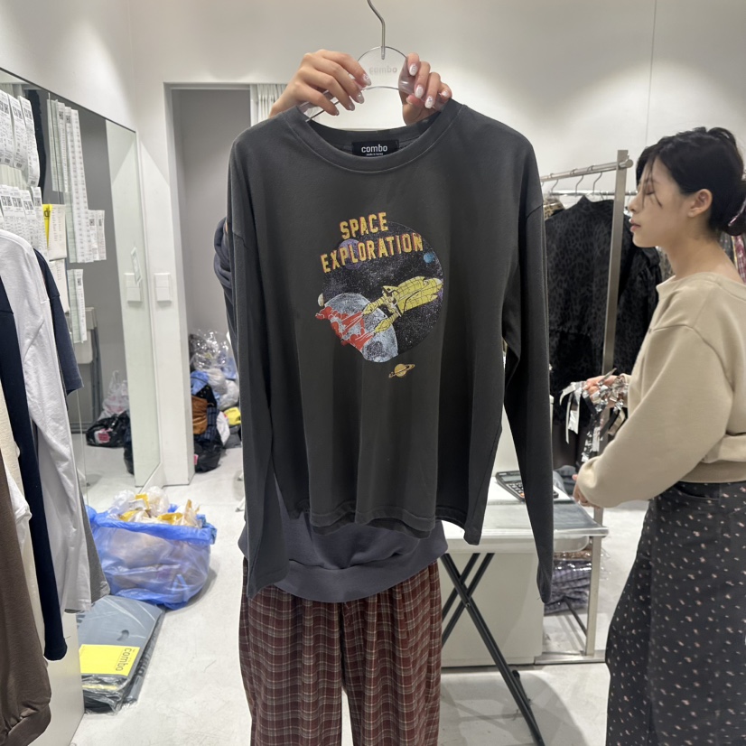 COMBO韓國直郵㊣女裝新品推薦職業熱賣休閑真品人氣長袖T恤COM_BO長袖T恤圖色2