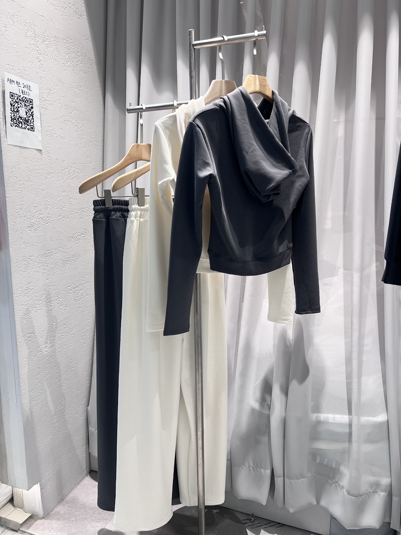 CLOTH東大門㊣實拍女裝新款人氣推薦時尚25秋冬套裝連帽衫套裝CLOTH套裝