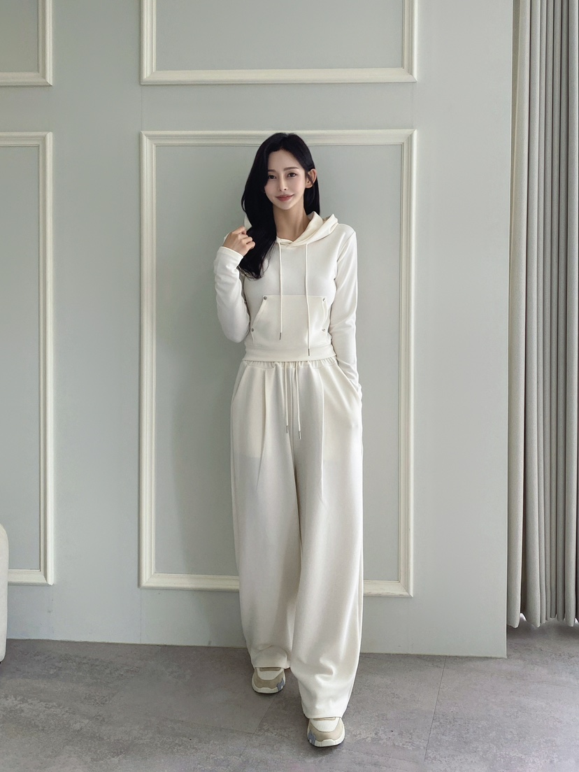 CLOTH東大門㊣實拍女裝新款人氣推薦時尚25秋冬套裝連帽衫套裝CLOTH套裝