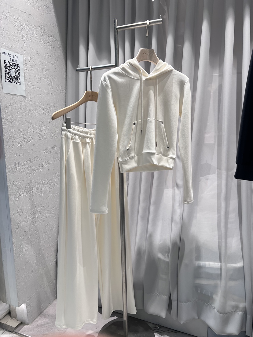 CLOTH東大門㊣實拍女裝新款人氣推薦時尚25秋冬套裝連帽衫套裝CLOTH套裝圖色1