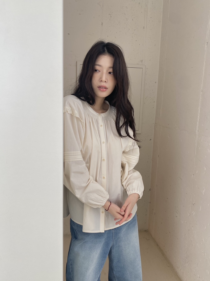 ERUME韓國代購㊣女士新款人氣25秋冬熱賣職業推薦襯衫蕾絲衫ERUME襯衫/蕾絲衫