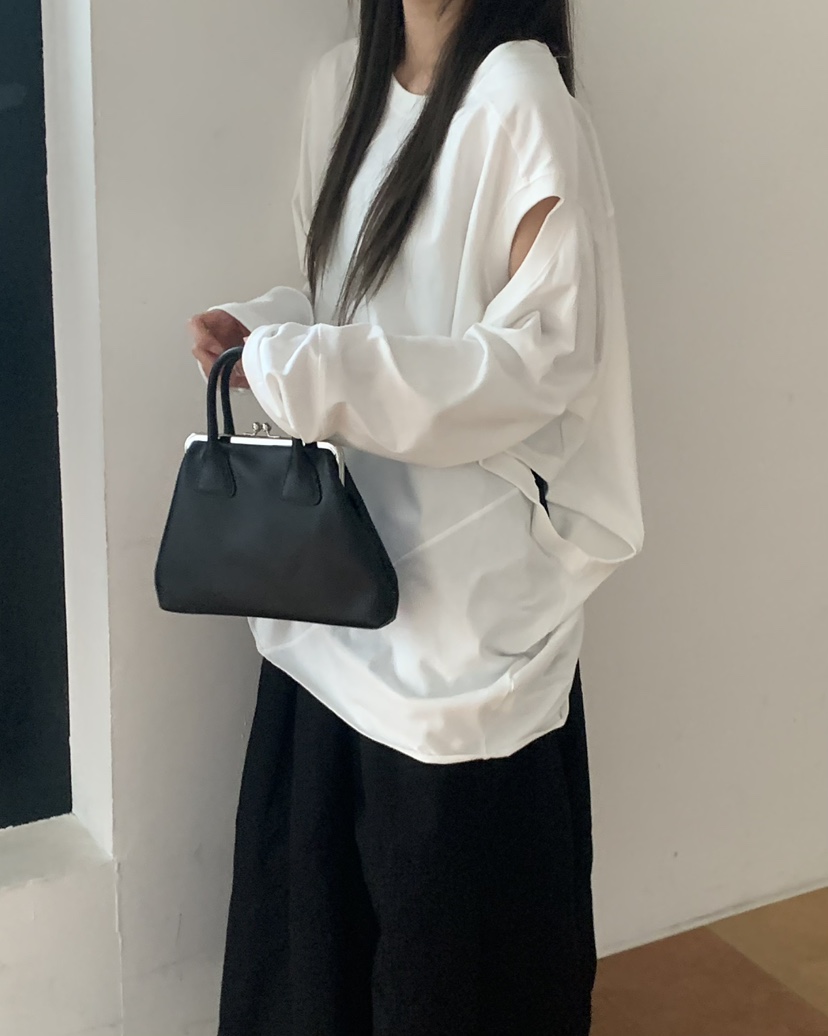 PEBBLE東大門㊣實拍女裝新品時尚真品推薦25秋冬職業長袖T恤PEBBLE/LAYER長袖T恤