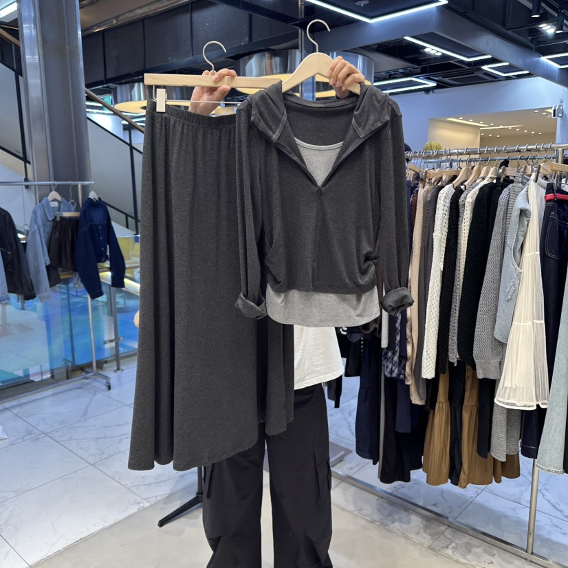 HOT PLACE東大門㊣直郵女士新款真品職業熱賣套裝套裝兜帽HOT PLACE/DREAM GIRIS套裝圖色2