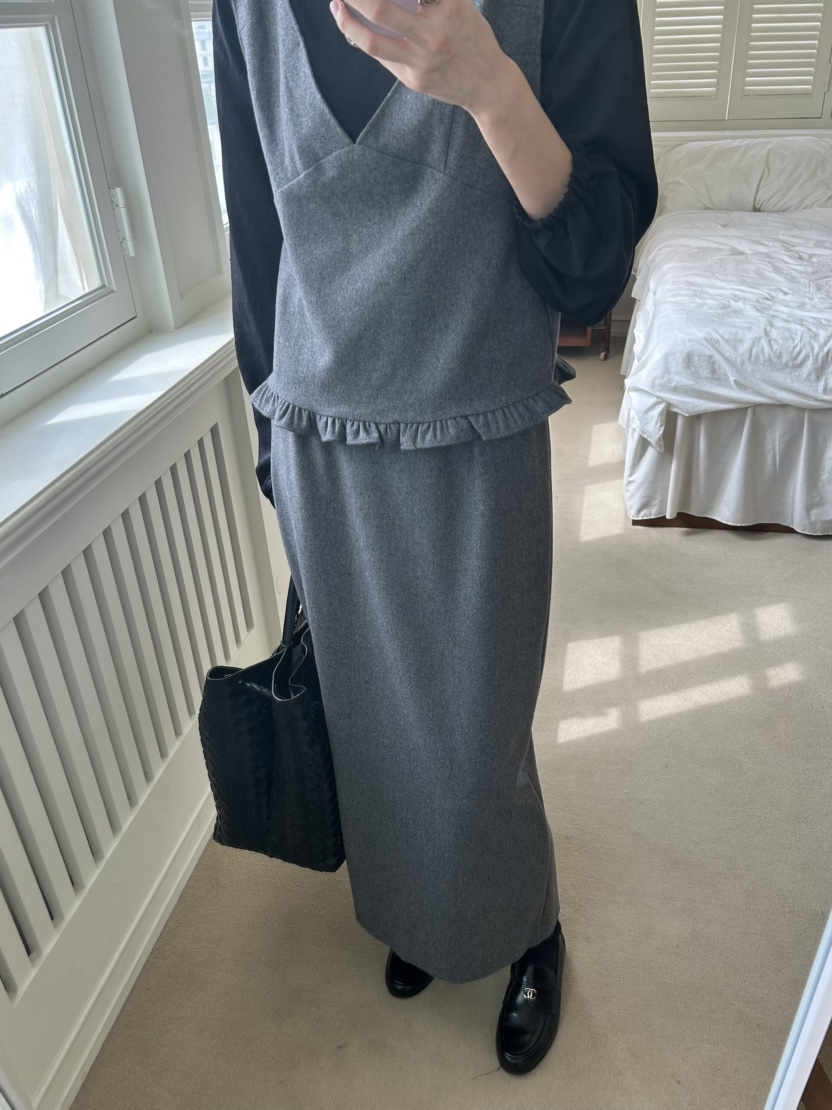 ME MO東大門㊣直郵女裝新款25秋冬時尚職業人氣休閑吊帶背心ME MO吊帶/背心