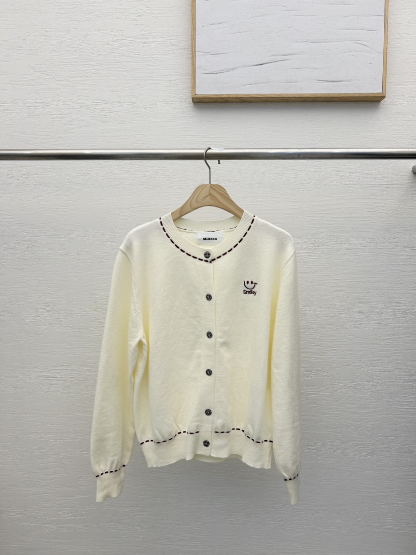 MILK TEA東大門㊣直郵女裝新品真品熱賣推薦人氣25秋冬針織衫MILK TEA針織衫圖色1