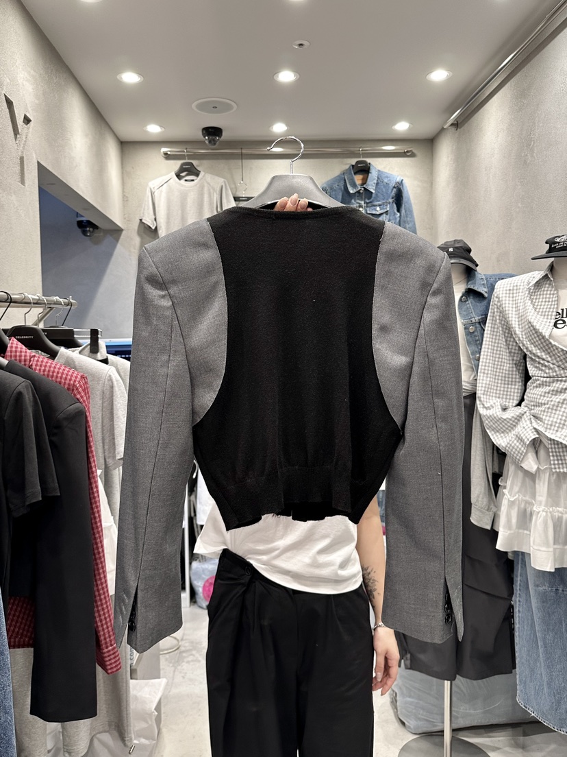 CELEBRITY-A東大門㊣直郵女裝新品熱賣人氣推薦職業真品夾克CELEBRITY-A夾克