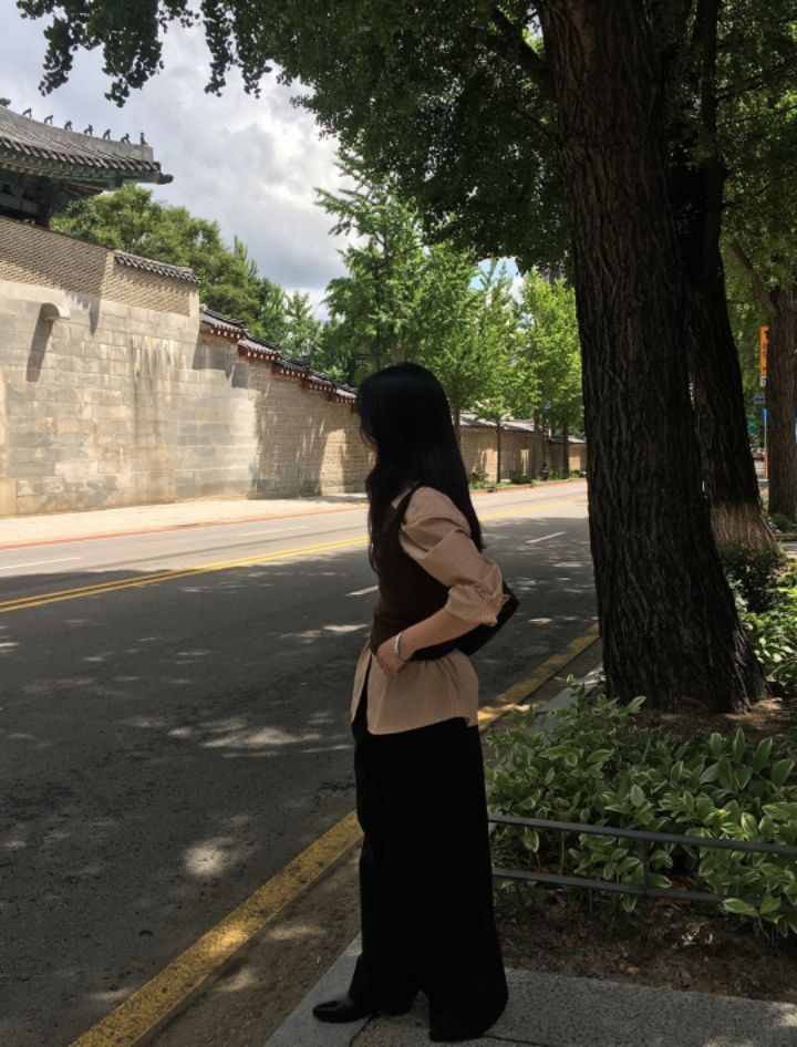LIVE FOREVER韓國代購㊣女裝新品真品職業吊帶背心不含內搭LIVE FOR_EVER吊帶/背心