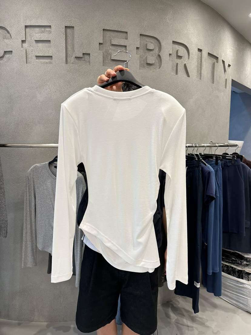 CELEBRITY-A東大門㊣直郵女士新品熱賣25秋冬人氣休閑長袖T恤CELEBRITY-A長袖T恤