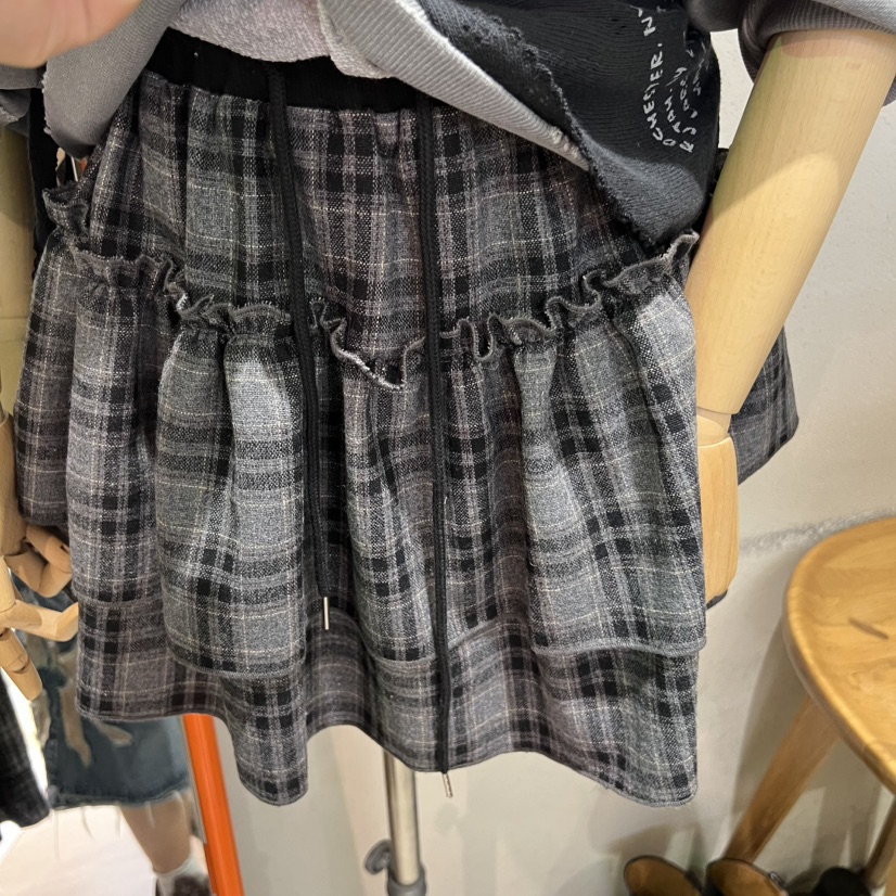 BLACKFRIDAY東大門㊣代購女士新品時尚職業人氣熱賣真品短裙BLACK FRIDAY短裙圖色3