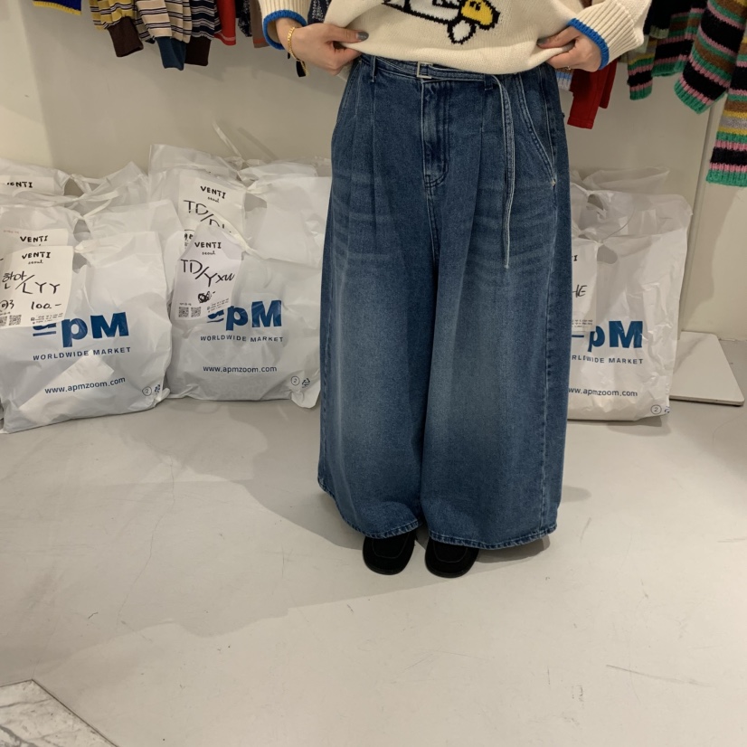 VENTI韓國代購㊣女裝新款職業推薦25秋冬休閑人氣牛仔褲含腰帶VENTI牛仔褲